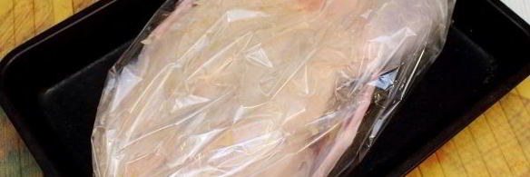 утка в рукаве в духовке