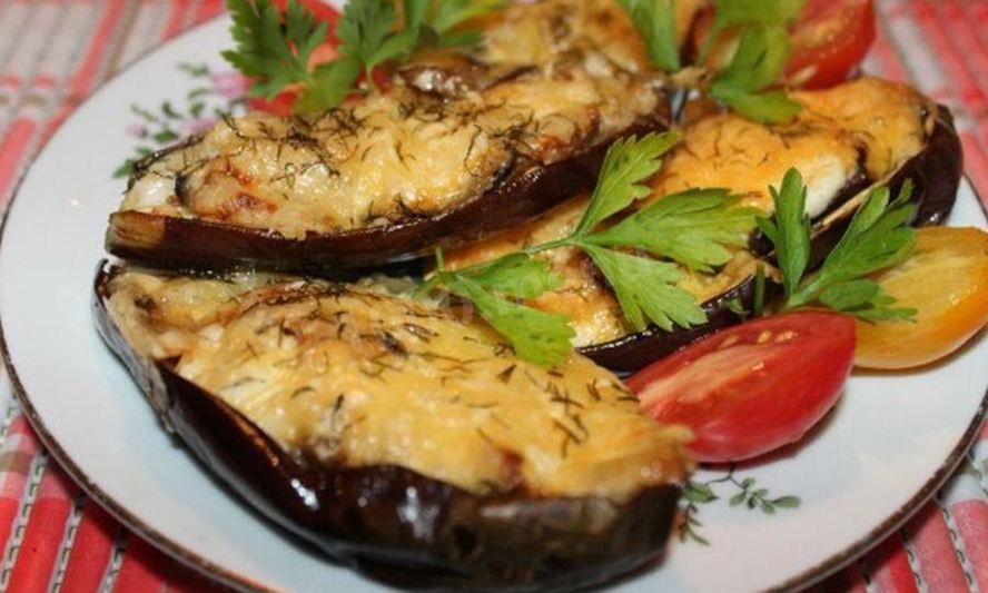 Рецепт баклажанов с грибами в духовке
