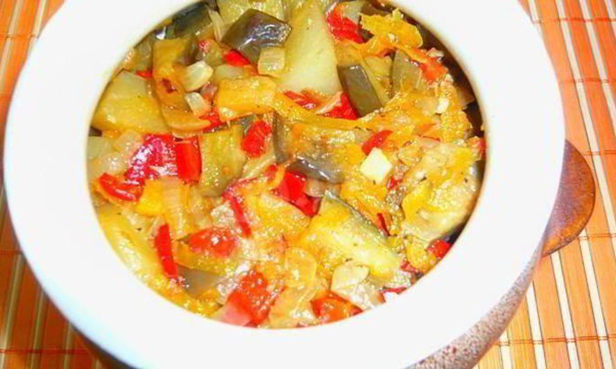 Рецепт баклажанов в горшочках в духовке с овощами