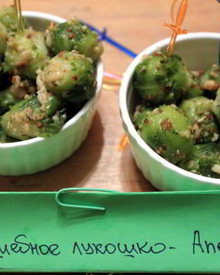 Брюссельская капуста в горчично-медовой заправке