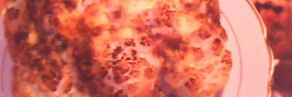 фаршированная цветная капуста, запеченная под брынзой