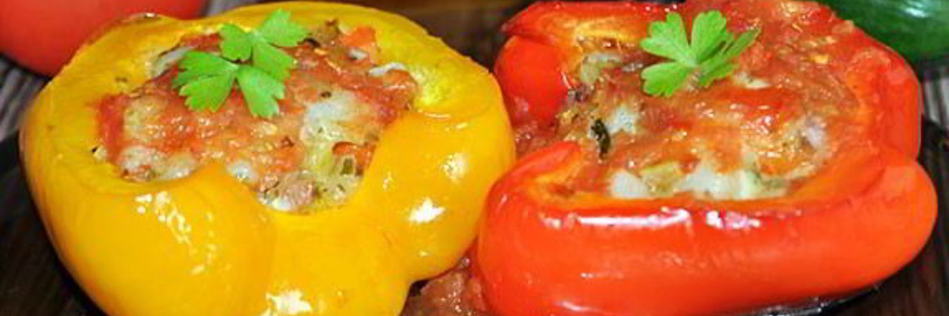 Фаршированный овощами сладкий перец