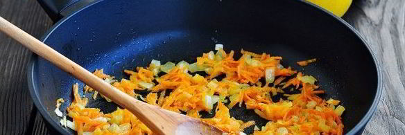 кабачки, фаршированные мясом