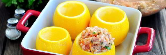 кабачки, фаршированные мясом