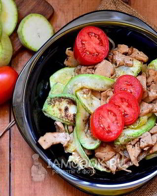 Кабачки жаренные с грибами