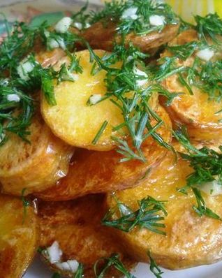 Картофель запеченный в духовке