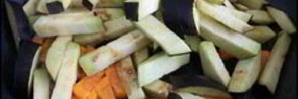 картошка тушеная с индейкой и овощами