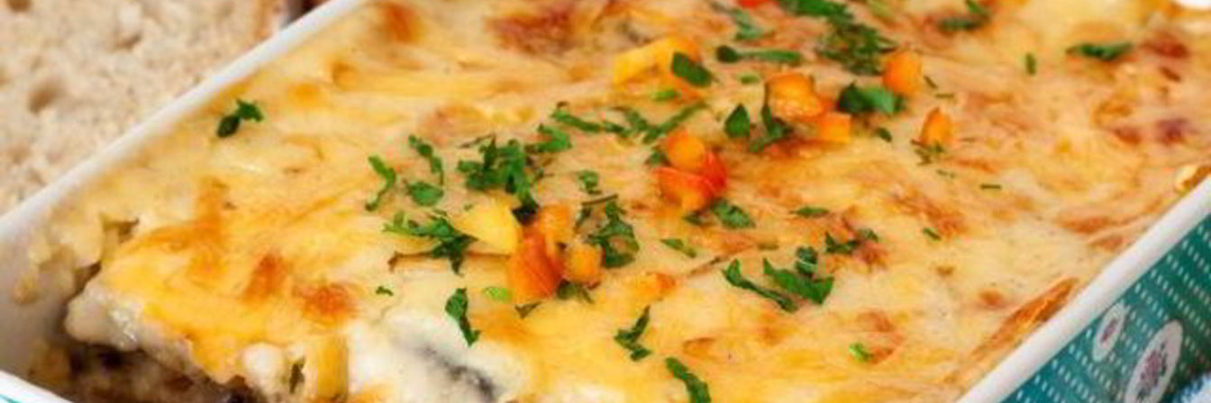 Мусака под соусом бешамель