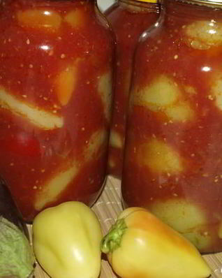 Перец фаршированный баклажанами в томате