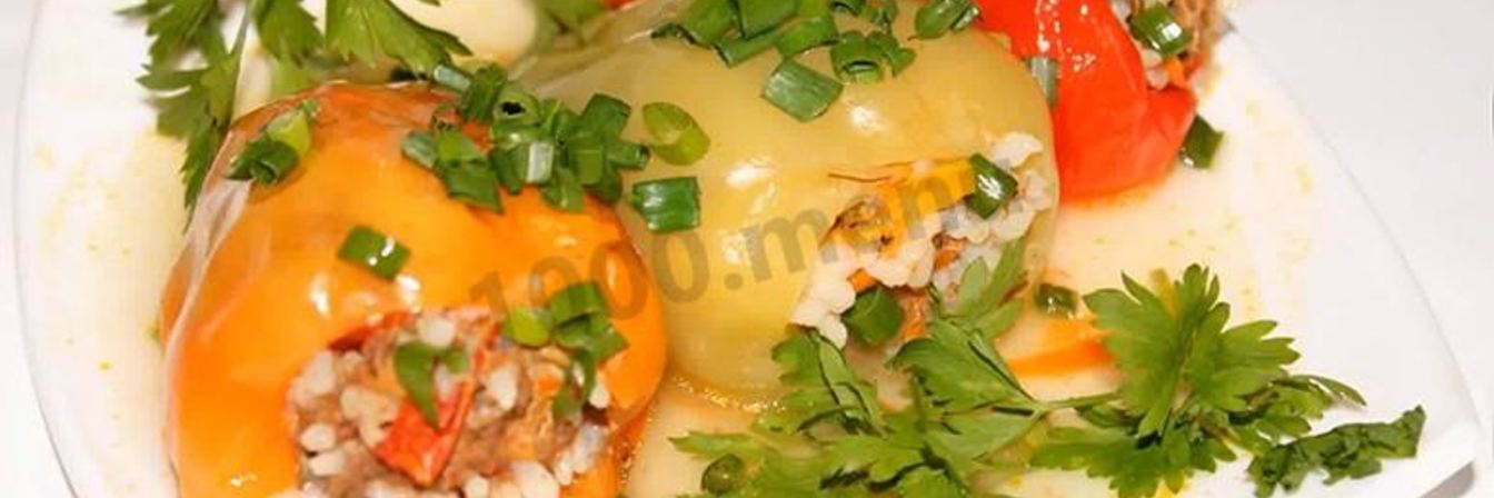 Перцы фаршированные мясом и рисом в мультиварке