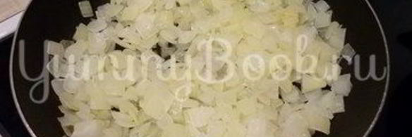 тушеная фасоль с овощами в томатном соусе