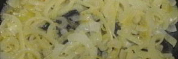 тушеная фасоль в горшочке