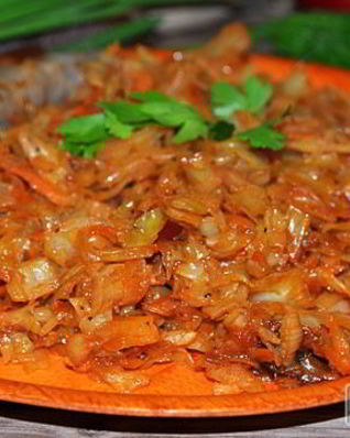 Тушеная капуста на гарнир