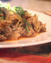 Тушеная капуста под соусом