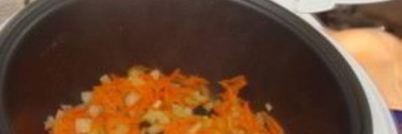 тушеная капуста с индейкой в мультиварке