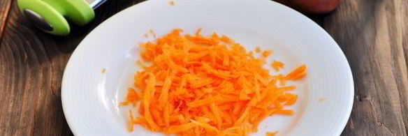 тушеная капуста с картошкой и сосисками