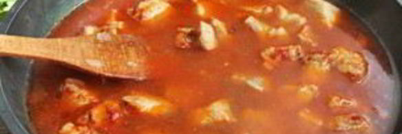 тушеная картошка со свининой на сковороде