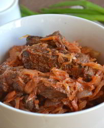 Тушеная квашеная капуста в мультиварке