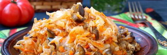 тушеные баклажаны с капустой