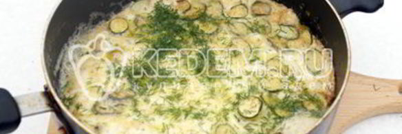 жареные кабачки с яйцом