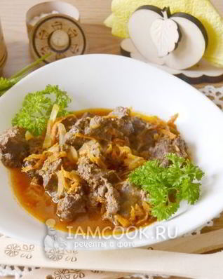 Говяжья печень тушеная в соусе в мультиварке