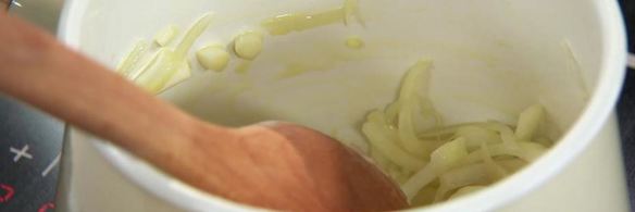 говяжья печенка с томленым луком