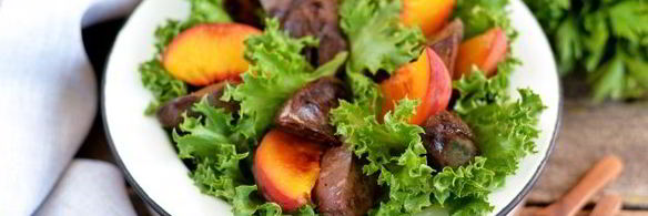 индюшиная печень с персиками