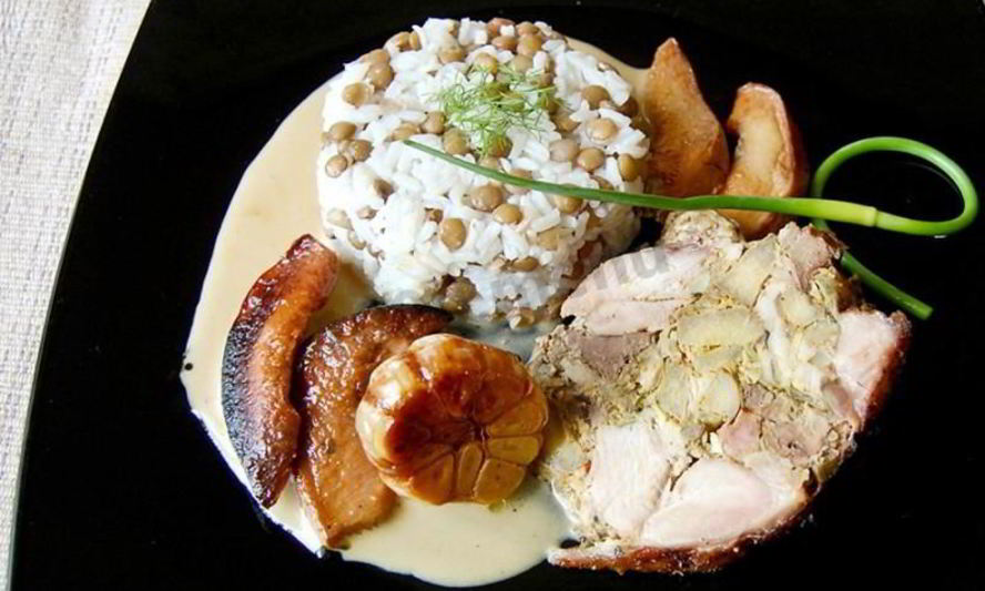 Рецепт крыла индейки фаршированное печенью и айвой