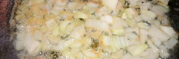 куриная печень с хурмой