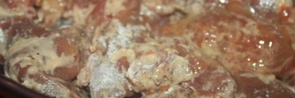 куриная печень с овощами в сметанном соусе