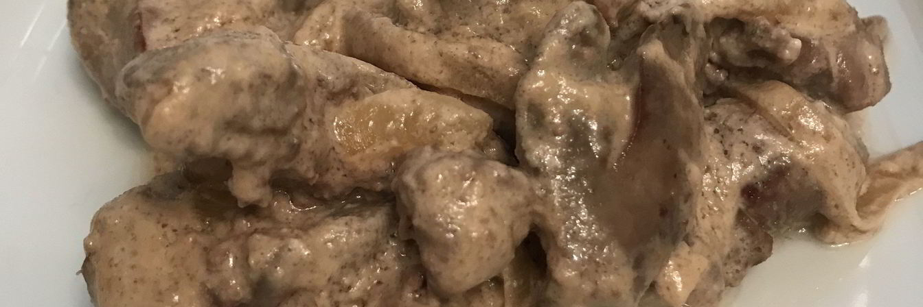 Куриная печень в сметане