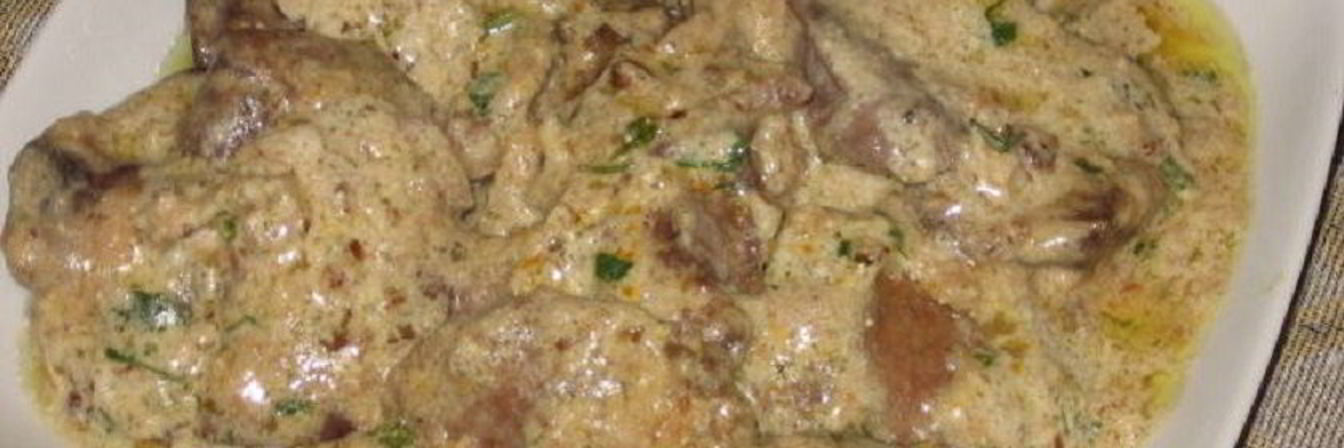 Куриная печень в соусе