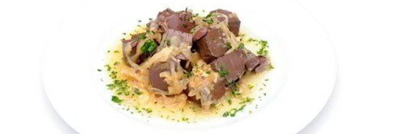 Куриная печень в сырном соусе