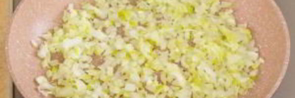 куриная печень, жаренная с грибами и гречкой