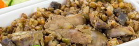 куриная печень, жаренная с грибами и гречкой