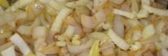 печень говяжья тушеная