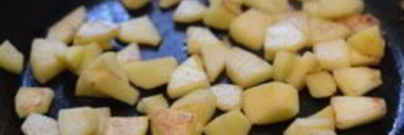 печень с луком и яблоками