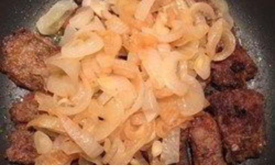 Рецепт печени с луком