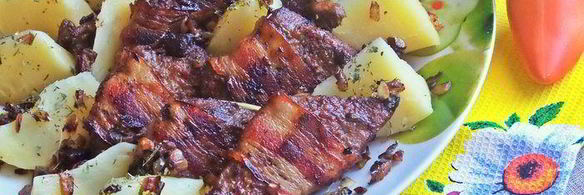 печень в беконе с картофелем