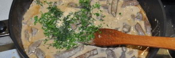 печень в соево-сметанном соусе