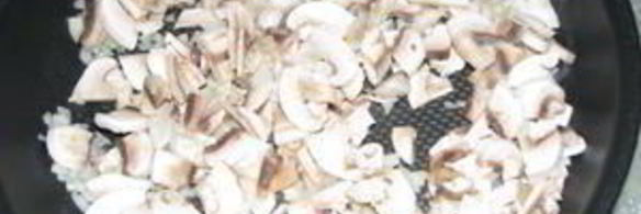 печеночные рулеты, фаршированные шампионами