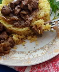 Тушеная куриная печень