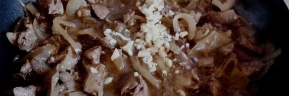 тушеная куриная печень