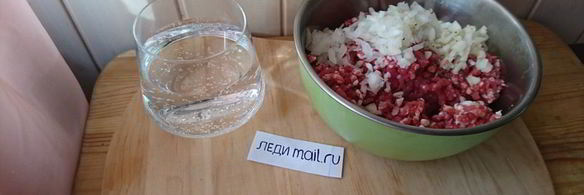 хинкали с минеральной водой