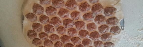 классические пельмени в пельменнице