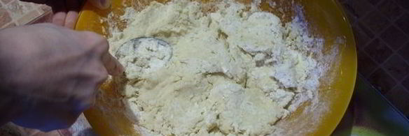 универсальное тесто для вареников, пельменей, поз, чебуреков