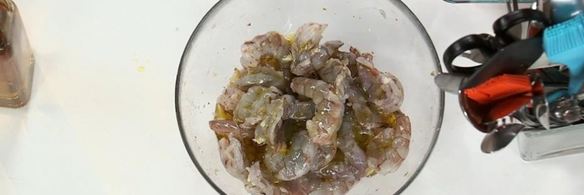 испанская паэлья с курицей и тигровыми креветками