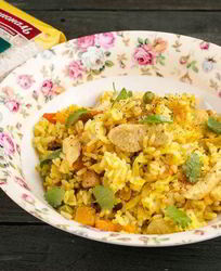 Овощной плов с курицей