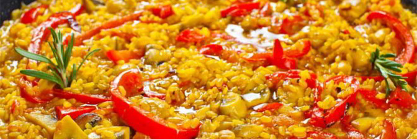 Паэлья с курицей и грибами