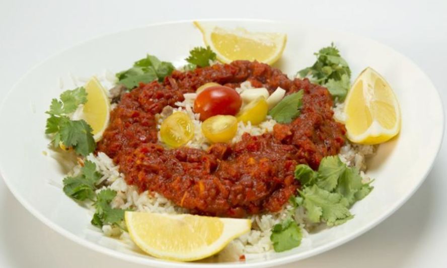 Рецепт паэльи с курицей и томатным соусом